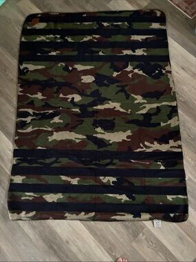 Slowtide Camo Polar Fleece Throw Blanket